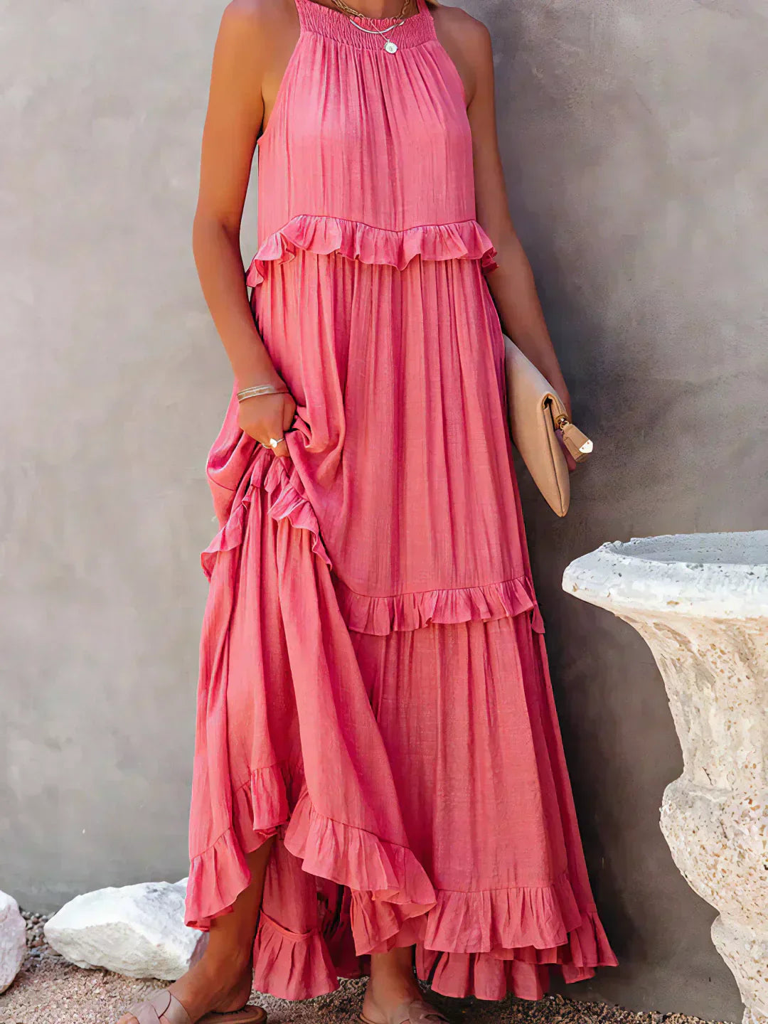 Sara Labins - Vestido Maxi con Volantes y Cuello Halter