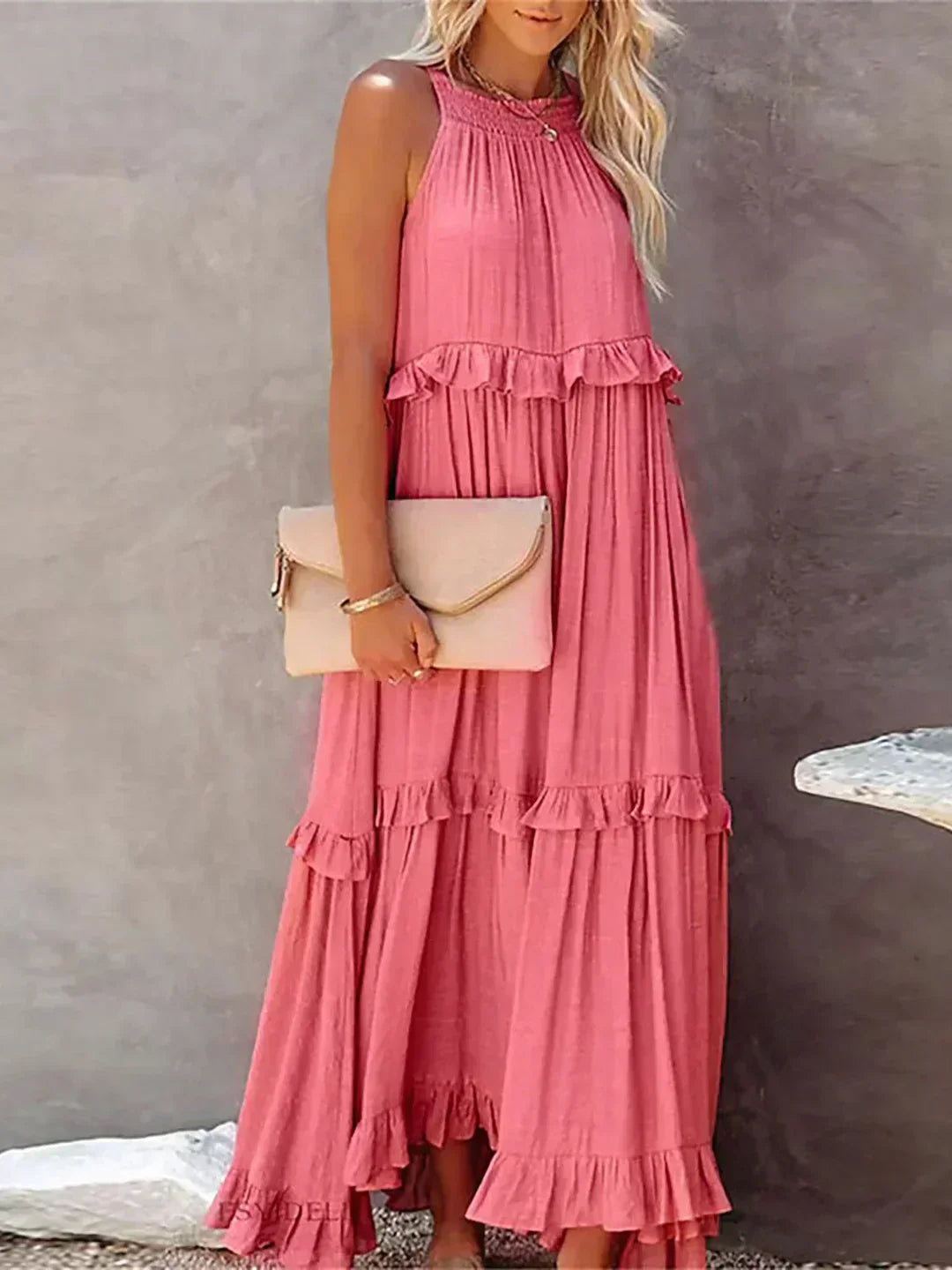 Sara Labins - Vestido Maxi con Volantes y Cuello Halter