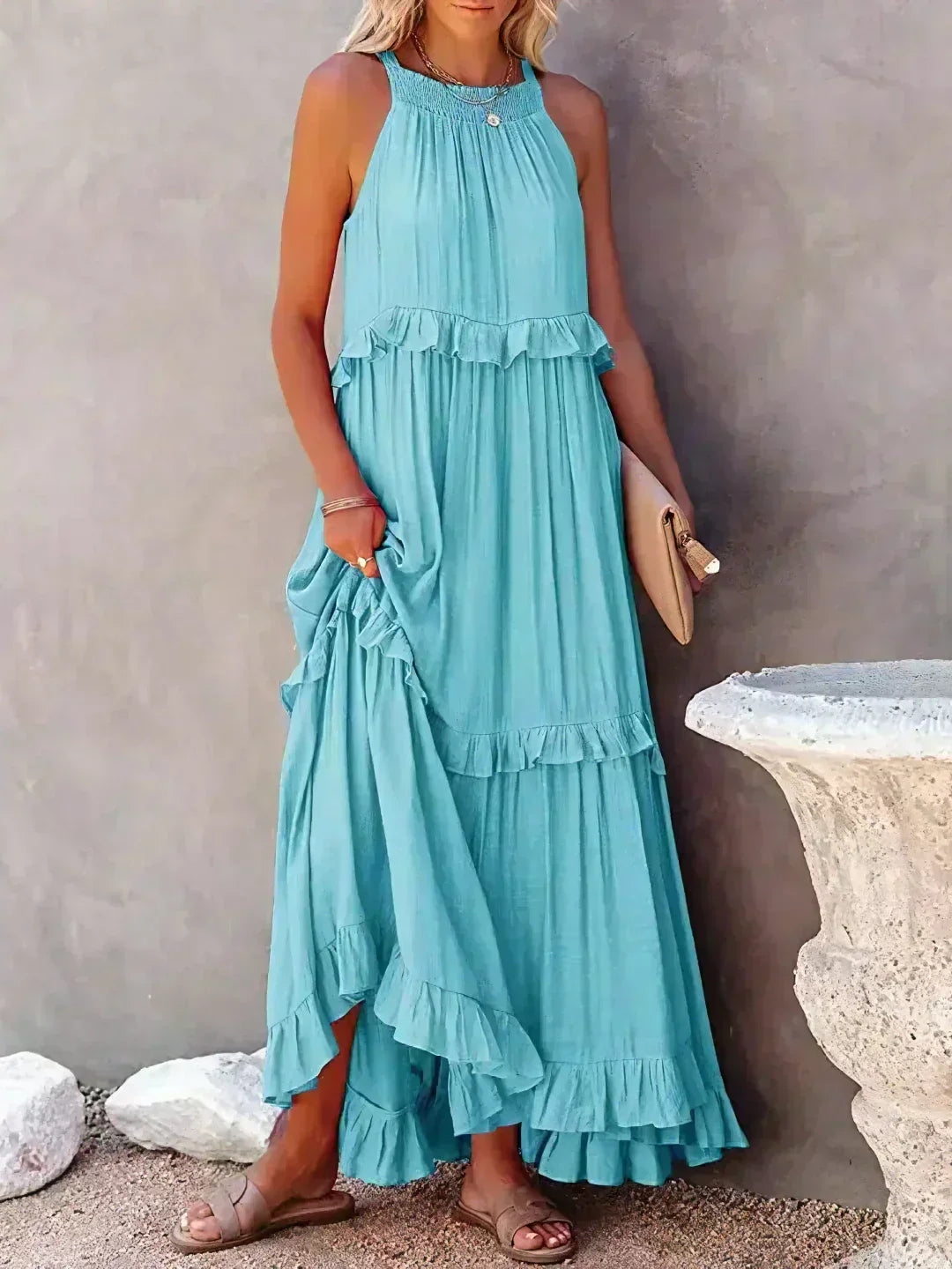 Sara Labins - Vestido Maxi con Volantes y Cuello Halter