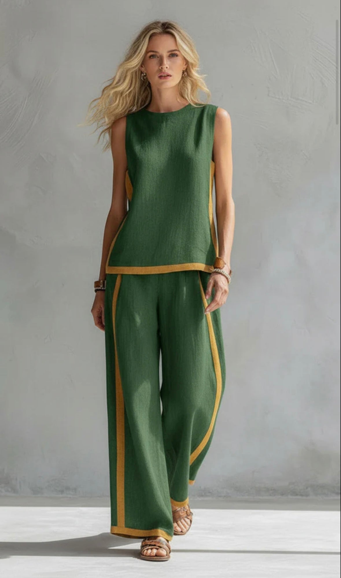 Sara Labins  - Conjunto Chaleco y Pantalón