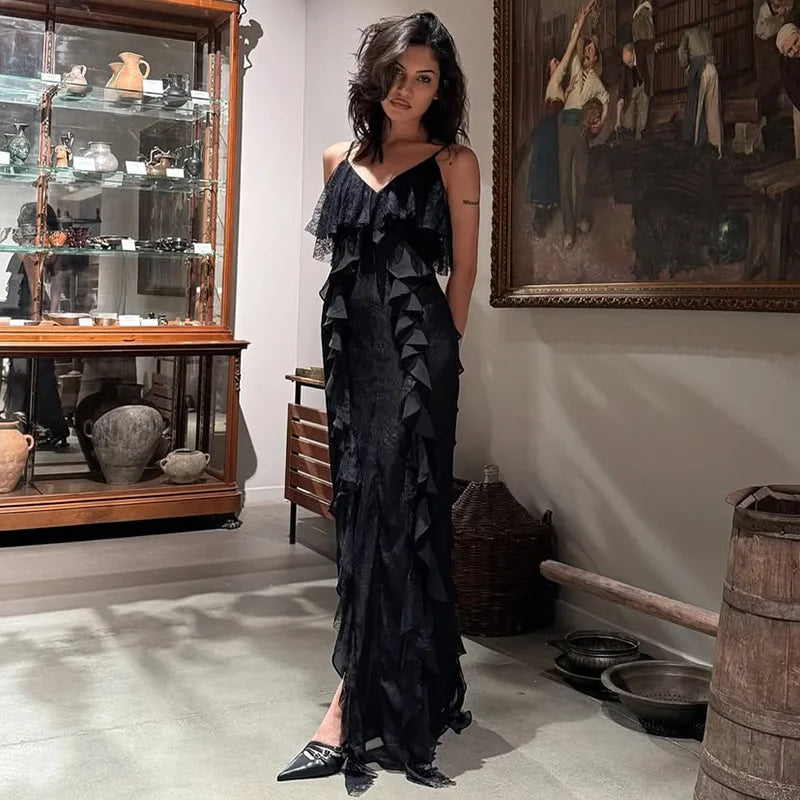 Vestido Maxi con Tirantes y Volantes