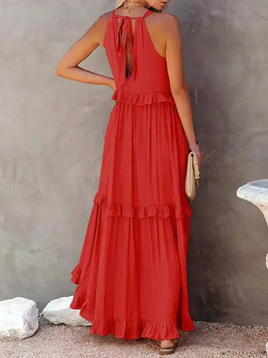 Sara Labins - Vestido Maxi con Volantes y Cuello Halter