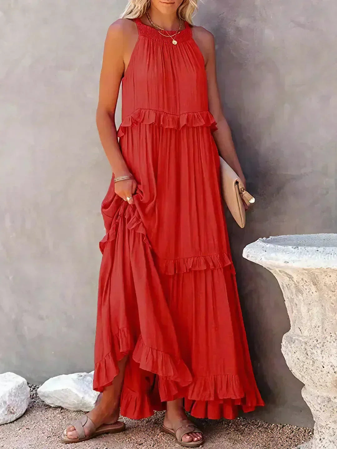 Sara Labins - Vestido Maxi con Volantes y Cuello Halter